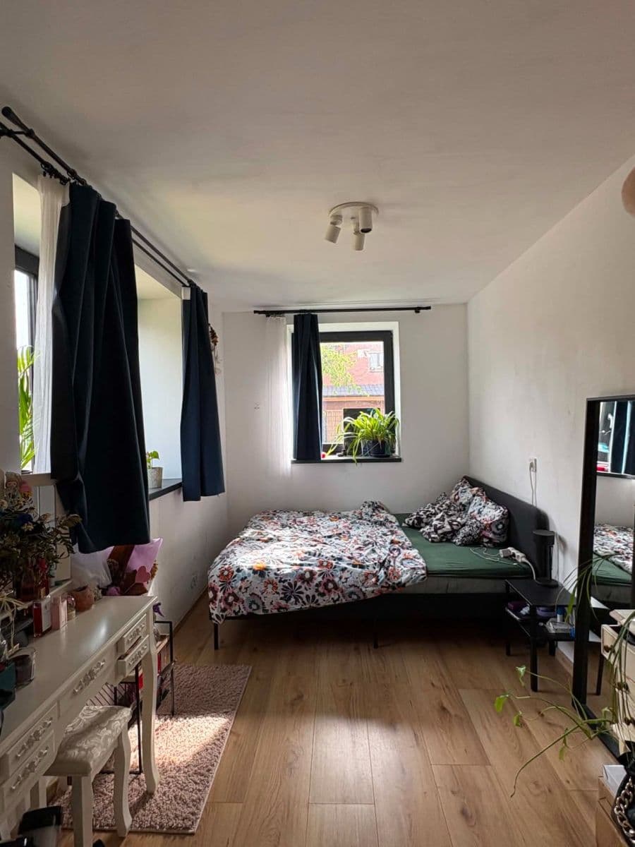Prenájom bytu 2-izbový 25 m², Novosuchdolská, Praha, Praha Prenájom bytu 2-izbový 25 m², Novosuchdolská, Praha, Praha