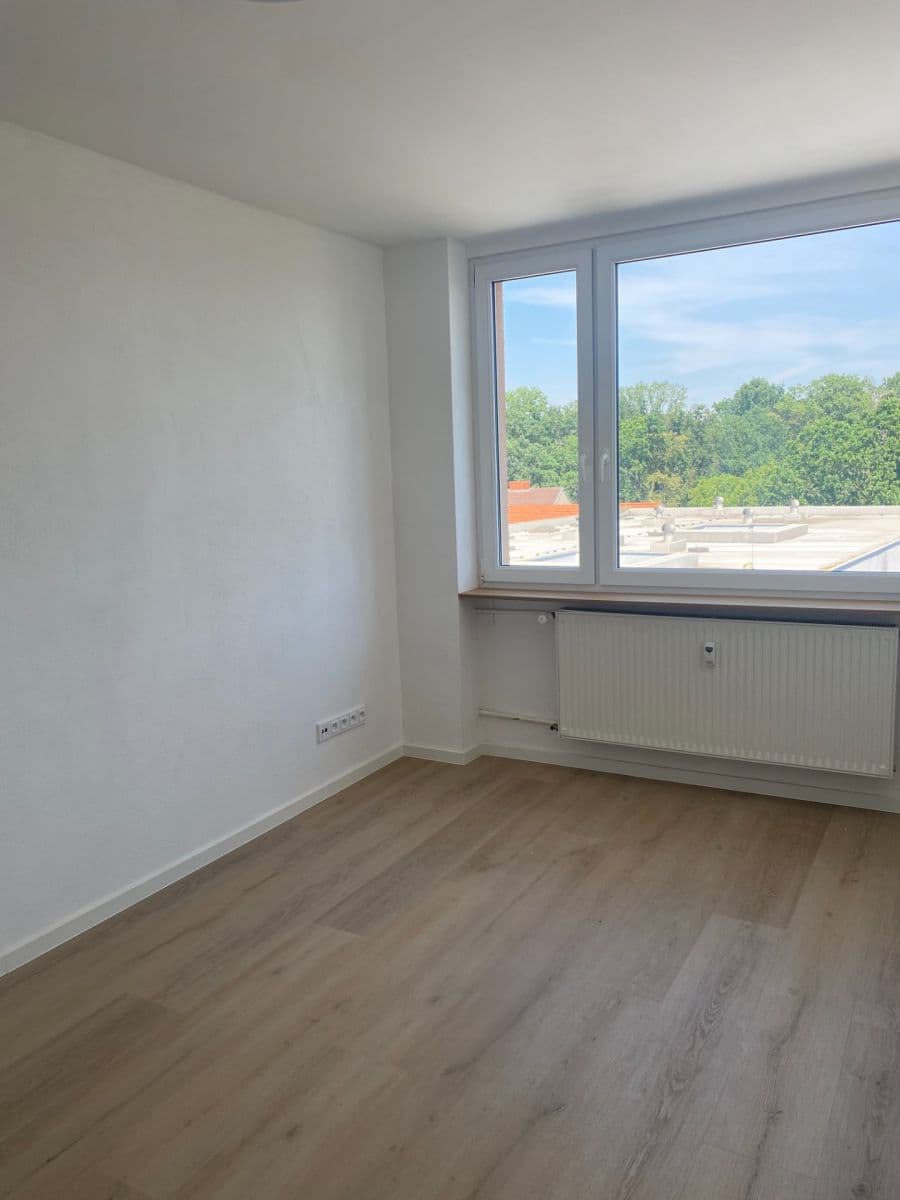 Prenájom bytu 3-izbový 70 m², Přátelství, Praha, Praha Prenájom bytu 3-izbový 70 m², Přátelství, Praha, Praha