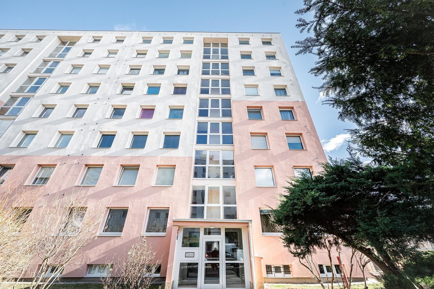 Predaj bytu 2-izbový 71 m², Na Hranicích, Praha, Praha Predaj bytu 2-izbový 71 m², Na Hranicích, Praha, Praha