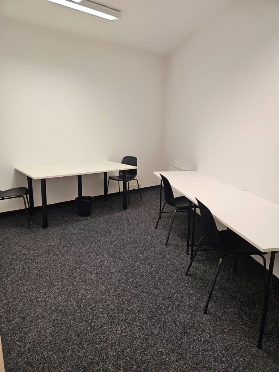 Prenájom kancelárie 96 m², Brabcova, Praha, Praha Prenájom kancelárie 96 m², Brabcova, Praha, Praha