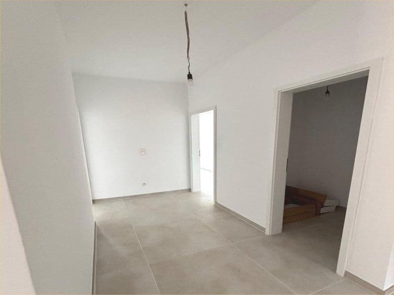 Predaj domu 148 m², pozemek 320 m², Herzogenrath, Severné Porýnie - Westfálsko Predaj domu 148 m², pozemek 320 m², Herzogenrath, Severné Porýnie - Westfálsko