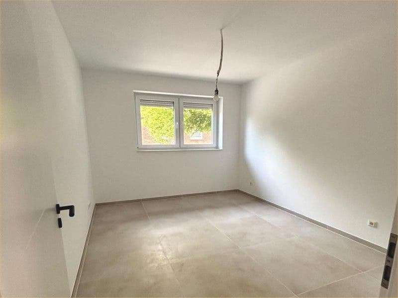 Predaj domu 148 m², pozemek 320 m², Herzogenrath, Severné Porýnie - Westfálsko Predaj domu 148 m², pozemek 320 m², Herzogenrath, Severné Porýnie - Westfálsko