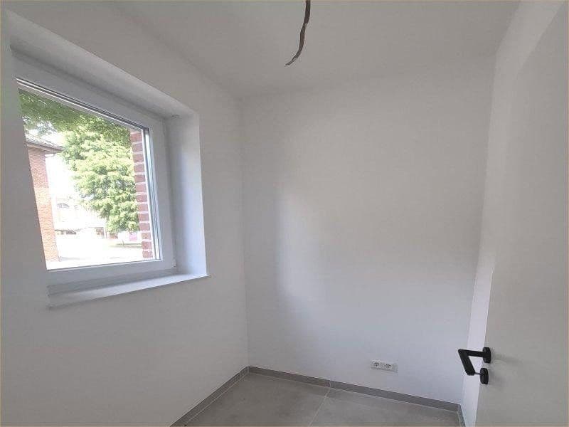 Predaj domu 148 m², pozemek 320 m², Herzogenrath, Severné Porýnie - Westfálsko Predaj domu 148 m², pozemek 320 m², Herzogenrath, Severné Porýnie - Westfálsko
