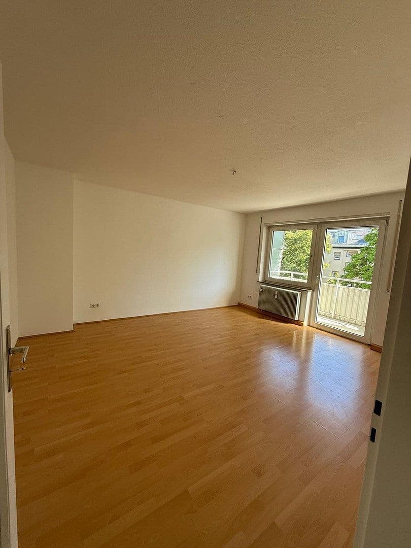 Prenájom bytu 2-izbový 57 m², Friedenstraße 4, Augsburg, Bavorsko Prenájom bytu 2-izbový 57 m², Friedenstraße 4, Augsburg, Bavorsko