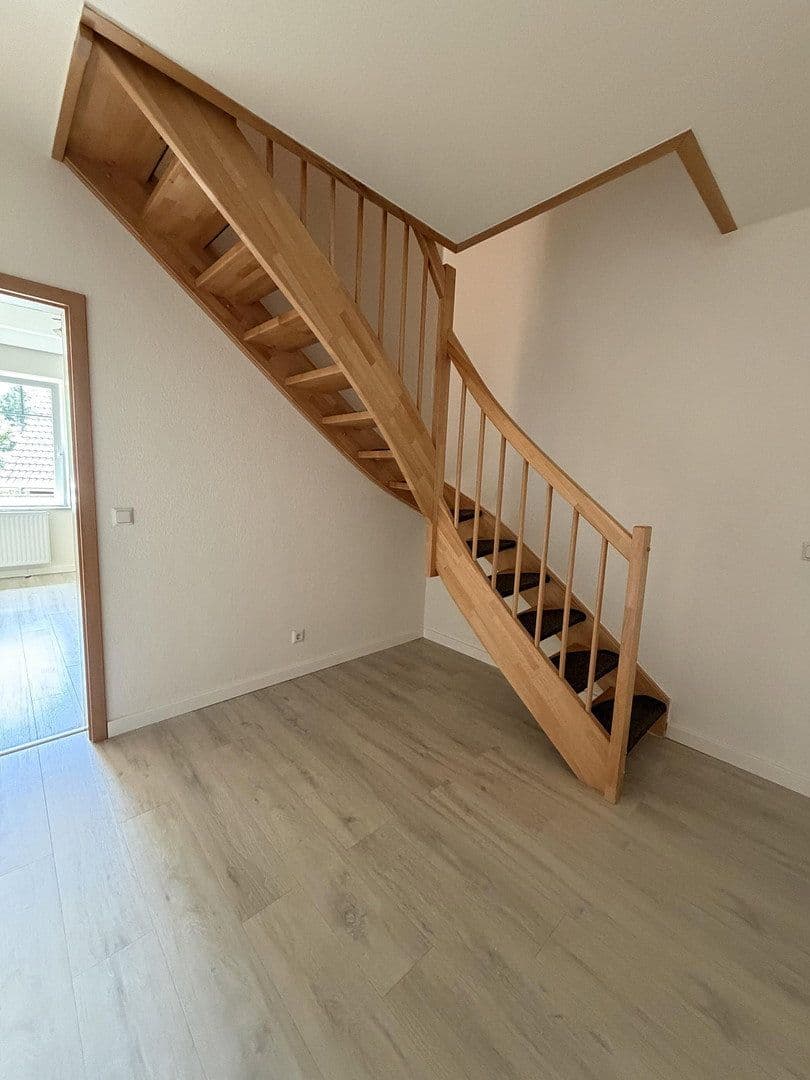 Prenájom bytu 3-izbový 80 m², Hollenstedt, Dolné Sasko Prenájom bytu 3-izbový 80 m², Hollenstedt, Dolné Sasko