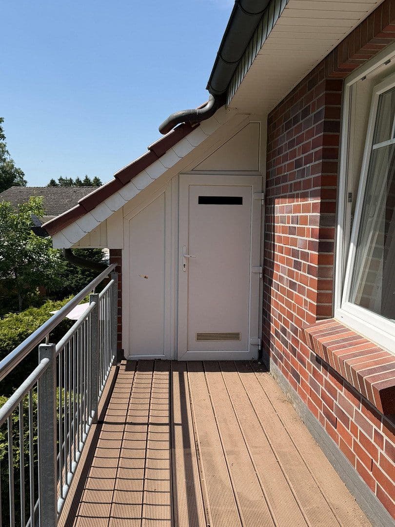 Prenájom bytu 3-izbový 80 m², Hollenstedt, Dolné Sasko Prenájom bytu 3-izbový 80 m², Hollenstedt, Dolné Sasko