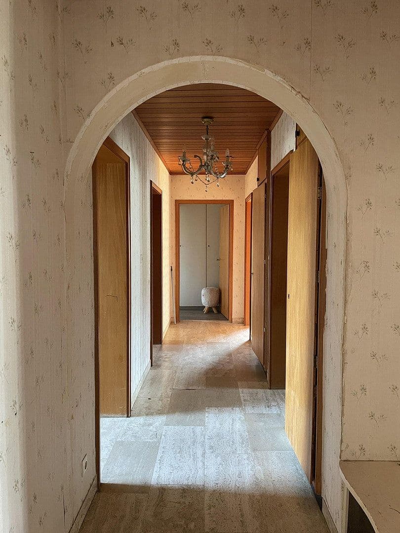 Predaj domu 212 m², pozemek 815 m², Marloffstein, Bavorsko Predaj domu 212 m², pozemek 815 m², Marloffstein, Bavorsko