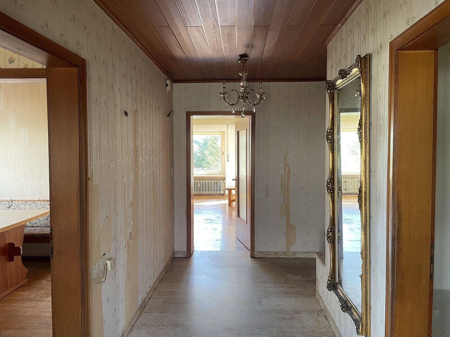Predaj domu 212 m², pozemek 815 m², Marloffstein, Bavorsko Predaj domu 212 m², pozemek 815 m², Marloffstein, Bavorsko