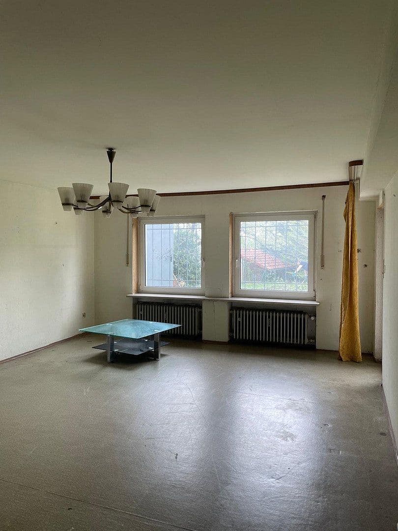 Predaj domu 212 m², pozemek 815 m², Marloffstein, Bavorsko Predaj domu 212 m², pozemek 815 m², Marloffstein, Bavorsko