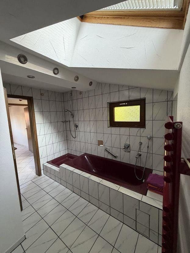 Predaj domu 120 m², pozemek 163 m², Remseck am Neckar, Bádensko-Wurttembersko Predaj domu 120 m², pozemek 163 m², Remseck am Neckar, Bádensko-Wurttembersko