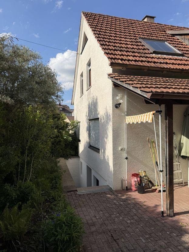 Predaj domu 120 m², pozemek 163 m², Remseck am Neckar, Bádensko-Wurttembersko Predaj domu 120 m², pozemek 163 m², Remseck am Neckar, Bádensko-Wurttembersko