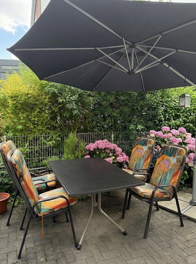 Predaj domu 160 m², pozemek 150 m², Mühlheim am Main, Hesensko Predaj domu 160 m², pozemek 150 m², Mühlheim am Main, Hesensko