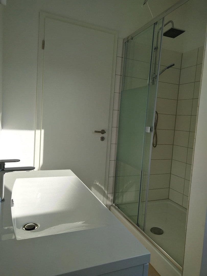 Prenájom bytu 4-izbový 96 m², Feldgasse 51, Nürnberg, Bavorsko Prenájom bytu 4-izbový 96 m², Feldgasse 51, Nürnberg, Bavorsko