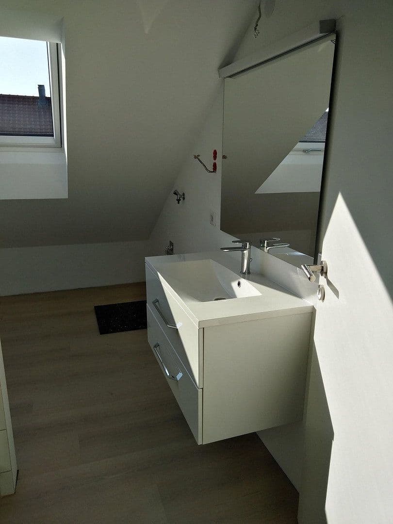 Prenájom bytu 4-izbový 96 m², Feldgasse 51, Nürnberg, Bavorsko Prenájom bytu 4-izbový 96 m², Feldgasse 51, Nürnberg, Bavorsko