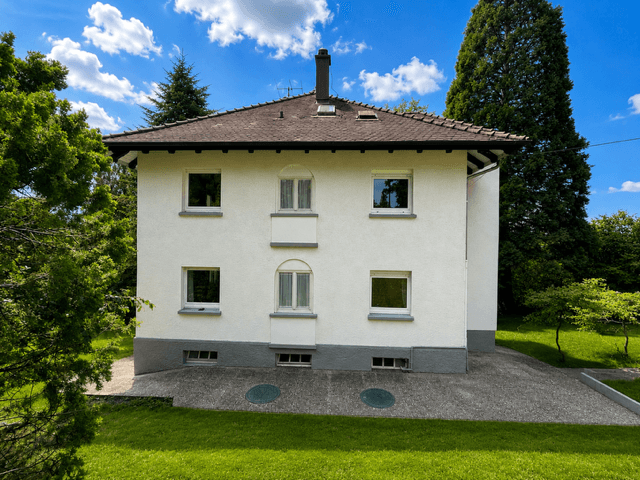 Predaj domu 180 m², pozemek 1.403 m², Ersinger Straße 98, Pforzheim, Bádensko-Wurttembersko Predaj domu 180 m², pozemek 1.403 m², Ersinger Straße 98, Pforzheim, Bádensko-Wurttembersko