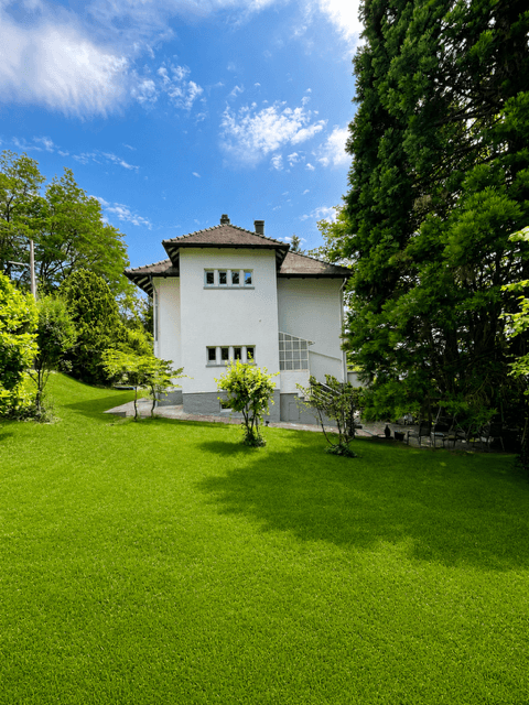 Predaj domu 180 m², pozemek 1.403 m², Ersinger Straße 98, Pforzheim, Bádensko-Wurttembersko Predaj domu 180 m², pozemek 1.403 m², Ersinger Straße 98, Pforzheim, Bádensko-Wurttembersko