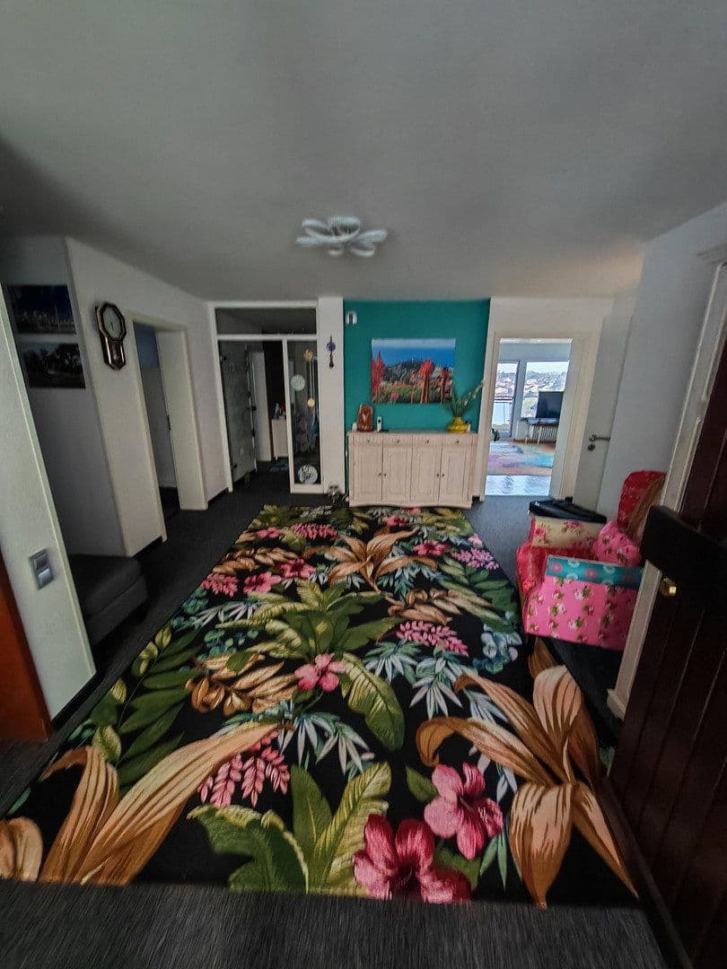 Predaj domu 348 m², pozemek 1.220 m², KARLSRUHE, Bádensko-Wurttembersko Predaj domu 348 m², pozemek 1.220 m², KARLSRUHE, Bádensko-Wurttembersko