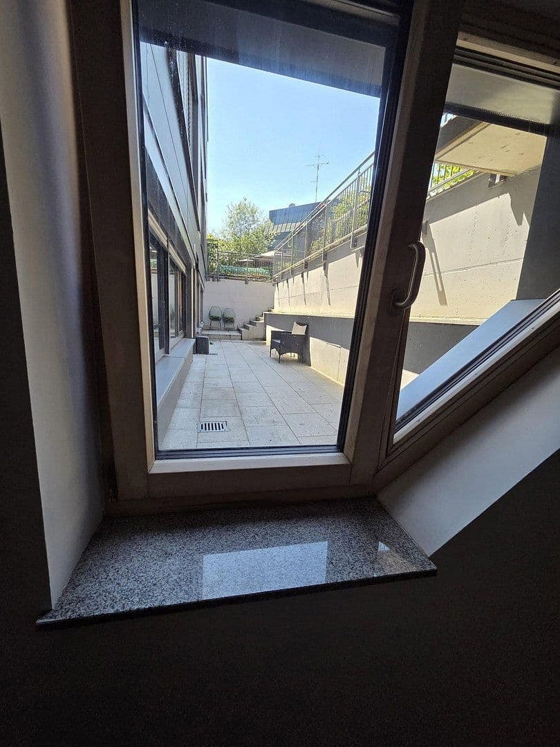 Prenájom kancelárie 55 m², Amalienburgstrasse 23, München, Bavorsko Prenájom kancelárie 55 m², Amalienburgstrasse 23, München, Bavorsko