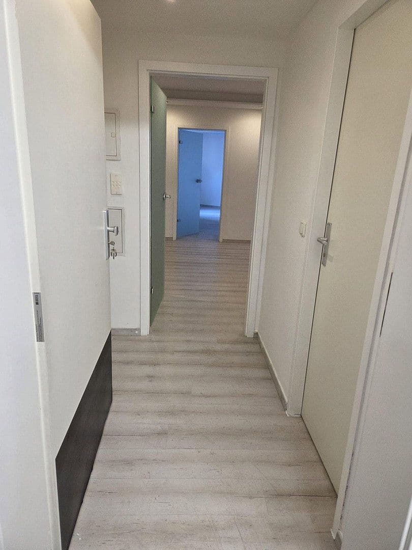 Prenájom kancelárie 55 m², Amalienburgstrasse 23, München, Bavorsko Prenájom kancelárie 55 m², Amalienburgstrasse 23, München, Bavorsko