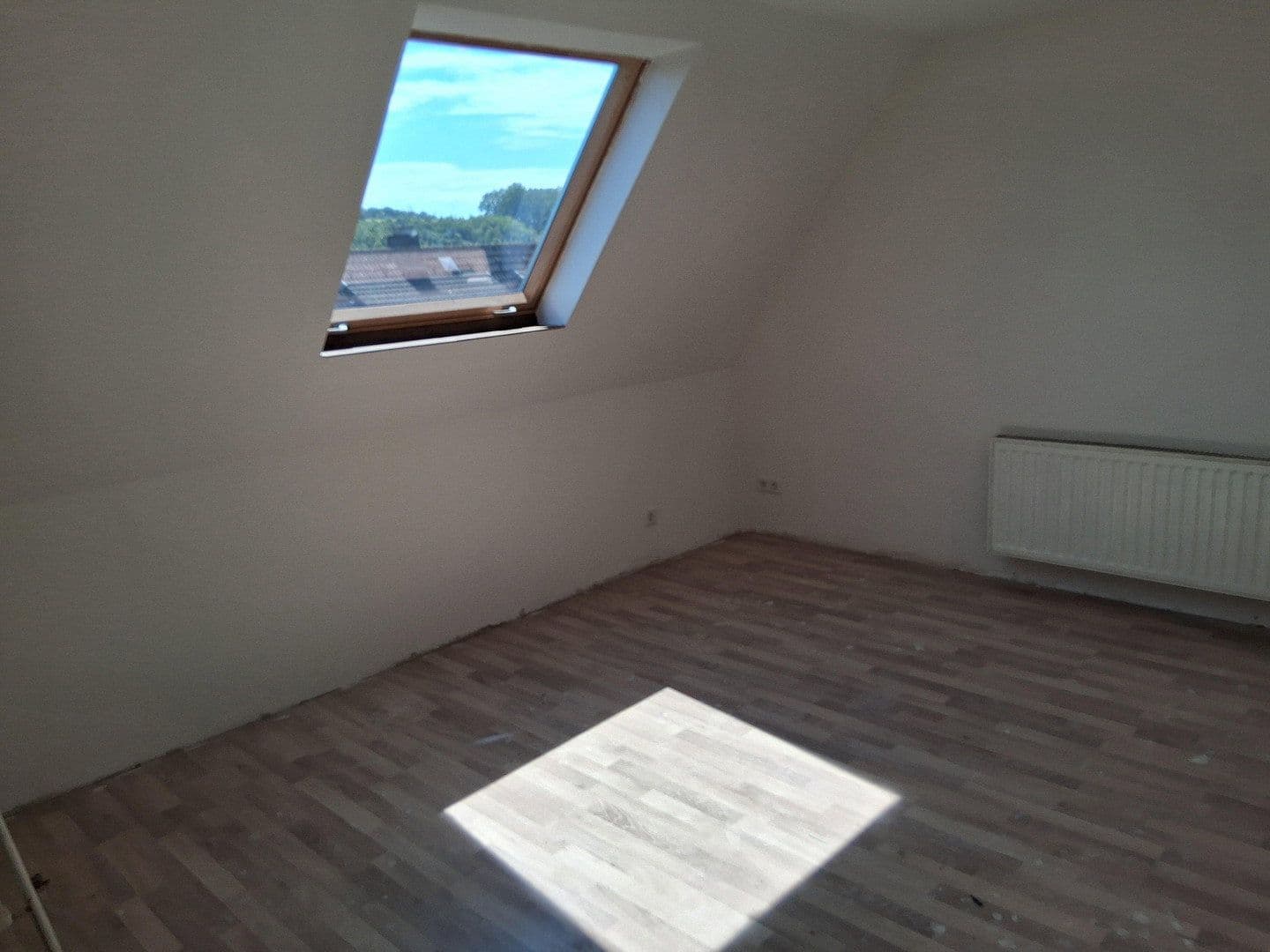 Prenájom bytu 4-izbový 68 m², Joseph-Mäurer-Straße 38, Wipperfürth, Severné Porýnie - Westfálsko Prenájom bytu 4-izbový 68 m², Joseph-Mäurer-Straße 38, Wipperfürth, Severné Porýnie - Westfálsko