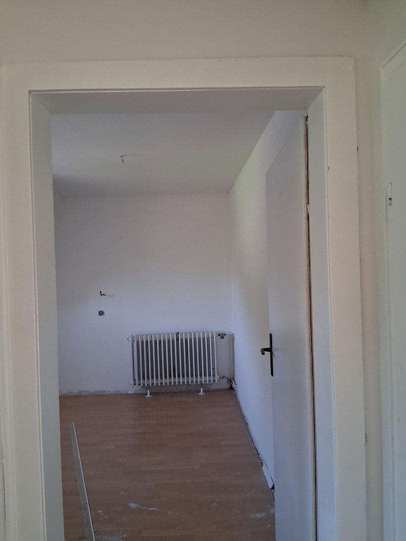 Prenájom bytu 4-izbový 68 m², Joseph-Mäurer-Straße 38, Wipperfürth, Severné Porýnie - Westfálsko Prenájom bytu 4-izbový 68 m², Joseph-Mäurer-Straße 38, Wipperfürth, Severné Porýnie - Westfálsko
