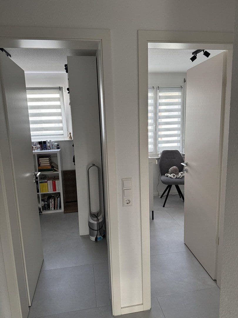 Prenájom domu 111 m², pozemek 128 m², Heimsheim, Bádensko-Wurttembersko Prenájom domu 111 m², pozemek 128 m², Heimsheim, Bádensko-Wurttembersko