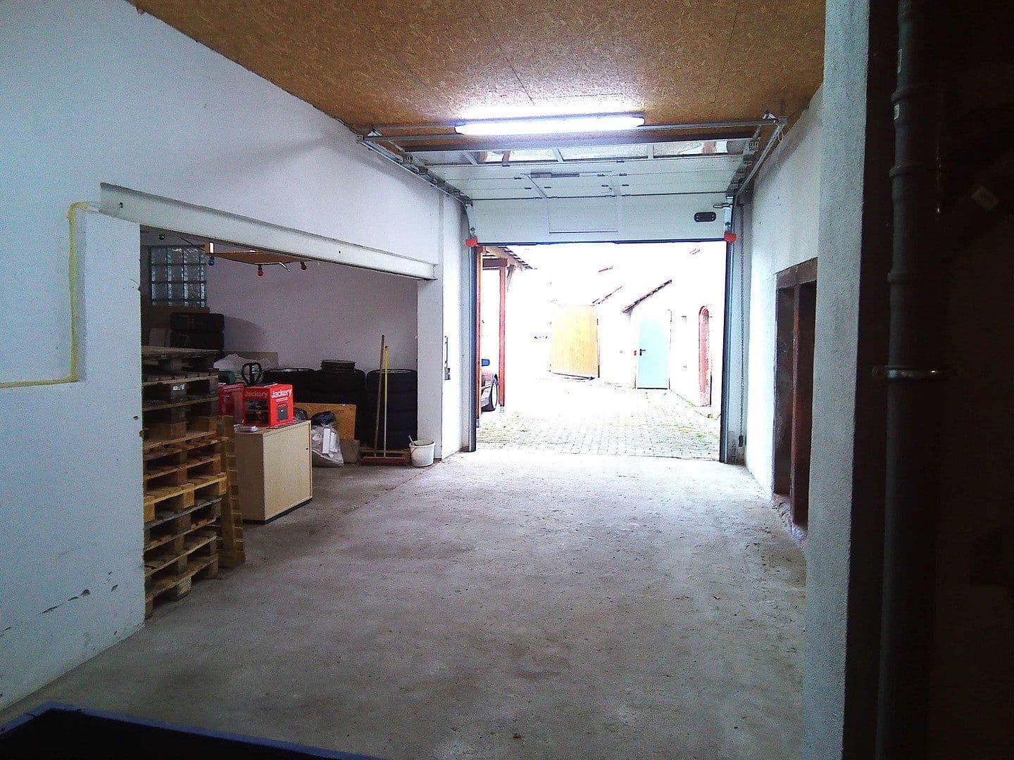 Predaj domu 140 m², pozemek 367 m², Kirrweiler, Porýnie-Falcko Predaj domu 140 m², pozemek 367 m², Kirrweiler, Porýnie-Falcko