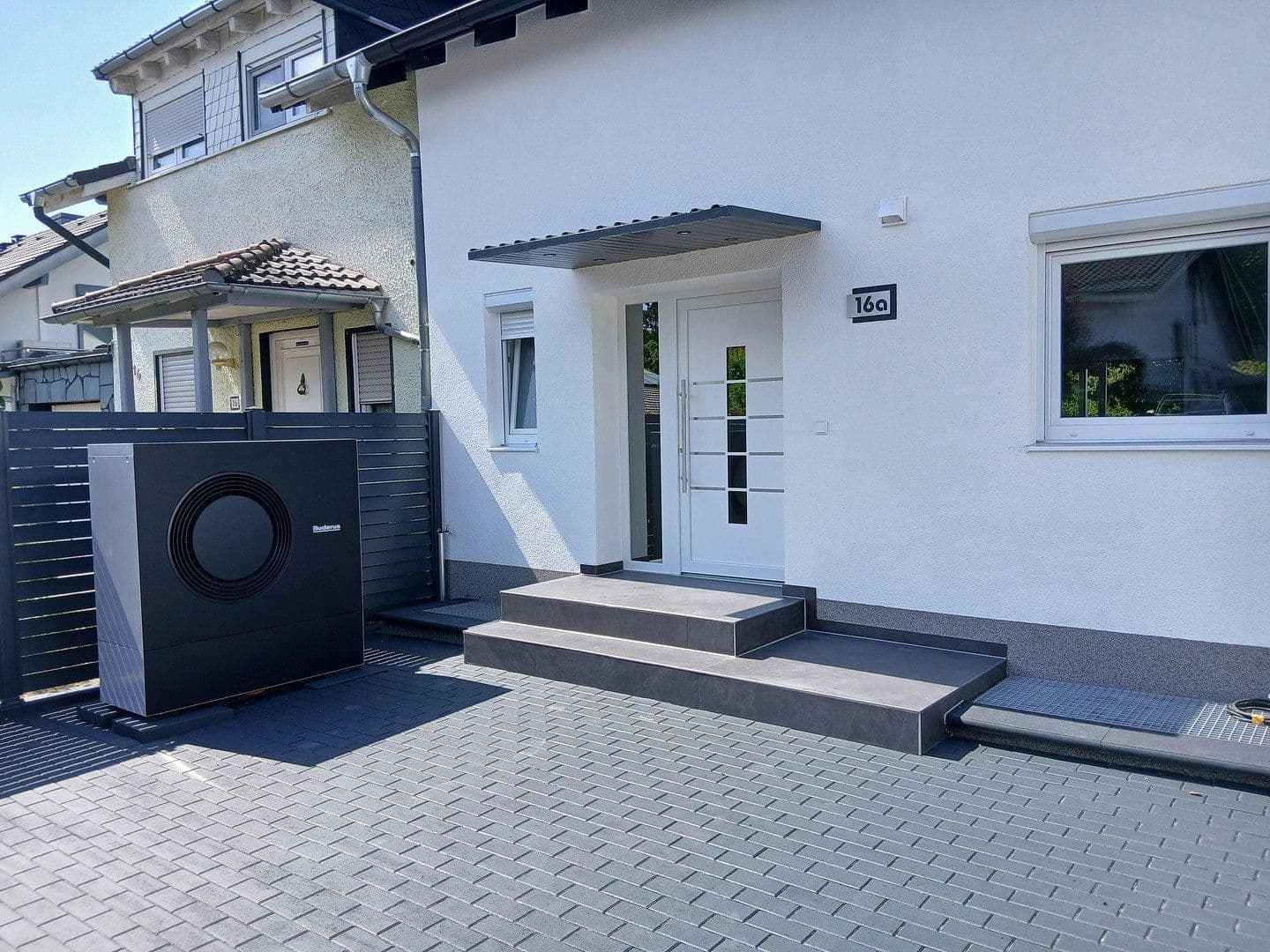 Predaj domu 176 m², pozemek 280 m², Klein-Winternheim, Porýnie-Falcko Predaj domu 176 m², pozemek 280 m², Klein-Winternheim, Porýnie-Falcko