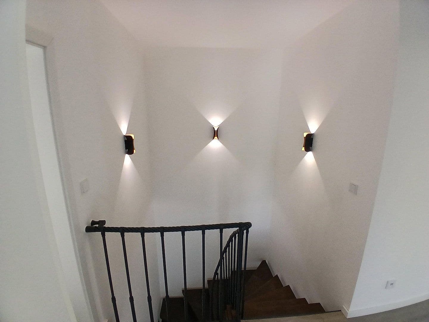 Predaj domu 176 m², pozemek 280 m², Klein-Winternheim, Porýnie-Falcko Predaj domu 176 m², pozemek 280 m², Klein-Winternheim, Porýnie-Falcko