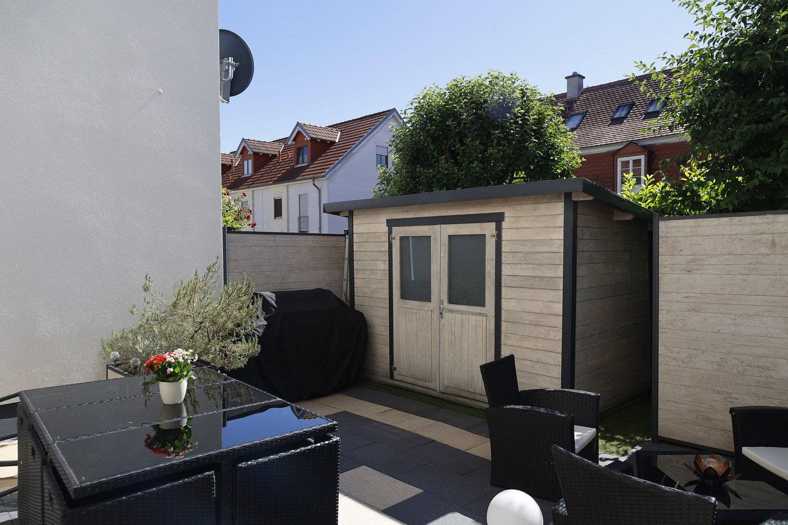 Predaj domu 138 m², pozemek 152 m², Oppenheim, Porýnie-Falcko Predaj domu 138 m², pozemek 152 m², Oppenheim, Porýnie-Falcko