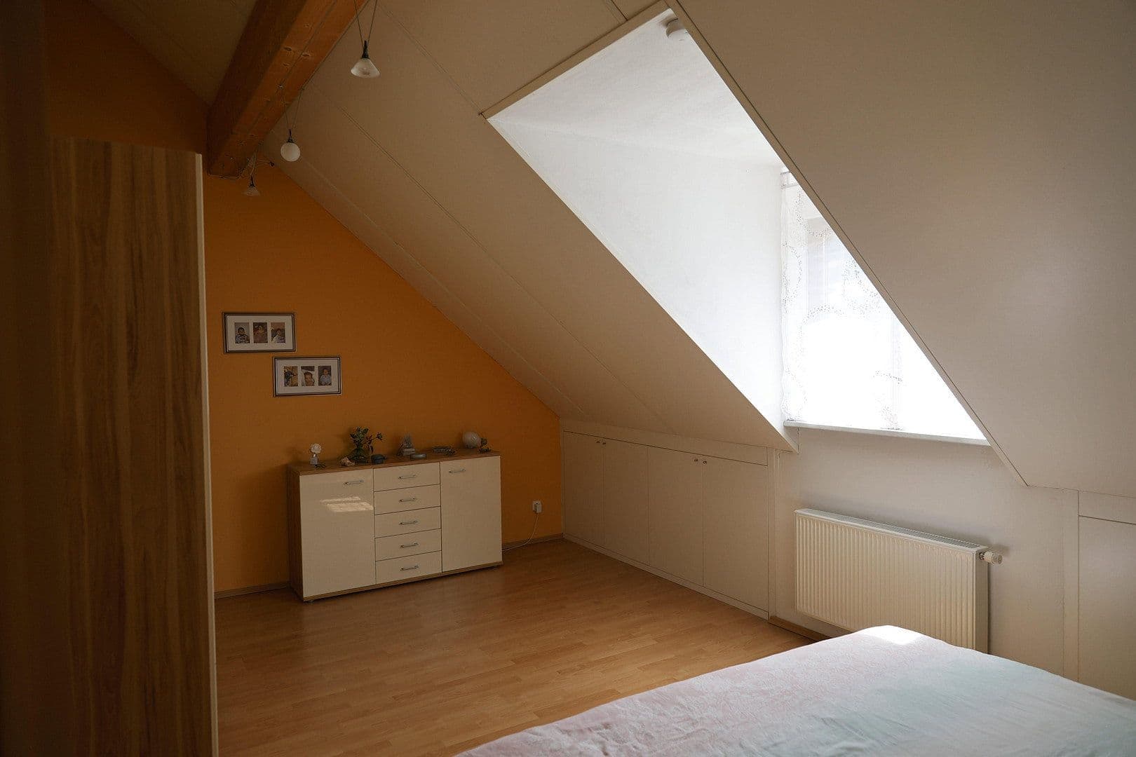 Predaj domu 138 m², pozemek 152 m², Oppenheim, Porýnie-Falcko Predaj domu 138 m², pozemek 152 m², Oppenheim, Porýnie-Falcko