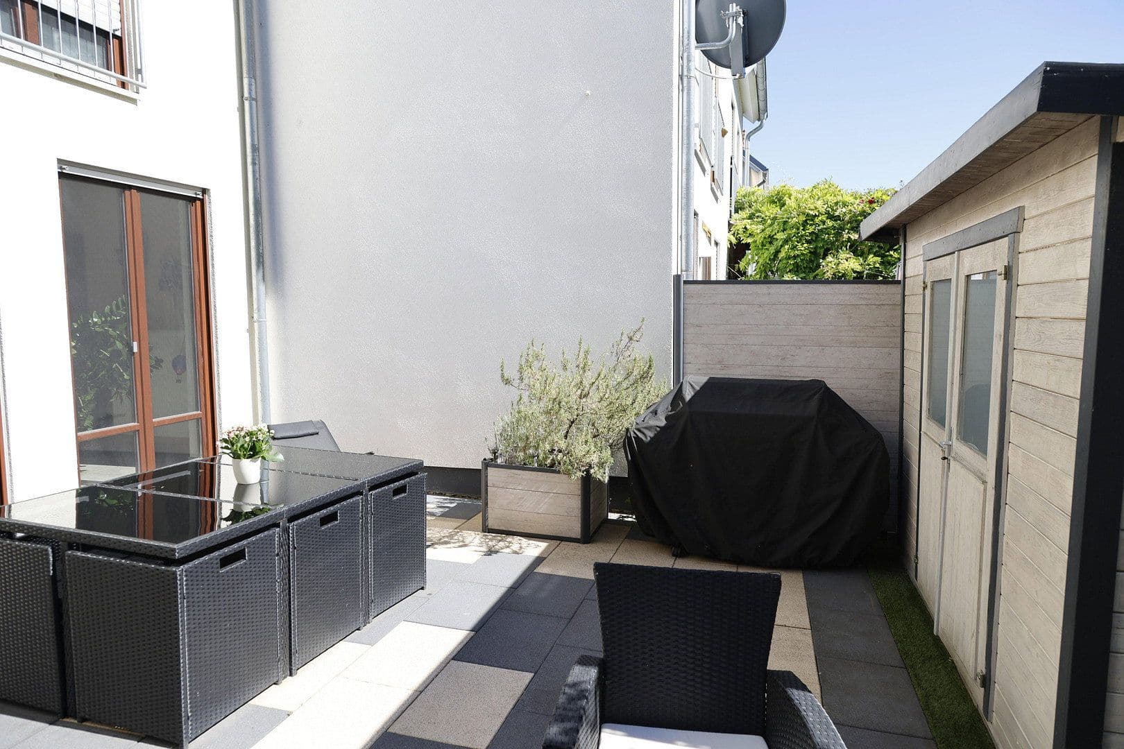 Predaj domu 138 m², pozemek 152 m², Oppenheim, Porýnie-Falcko Predaj domu 138 m², pozemek 152 m², Oppenheim, Porýnie-Falcko