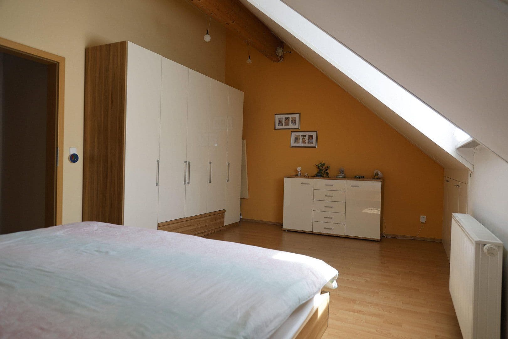 Predaj domu 138 m², pozemek 152 m², Oppenheim, Porýnie-Falcko Predaj domu 138 m², pozemek 152 m², Oppenheim, Porýnie-Falcko