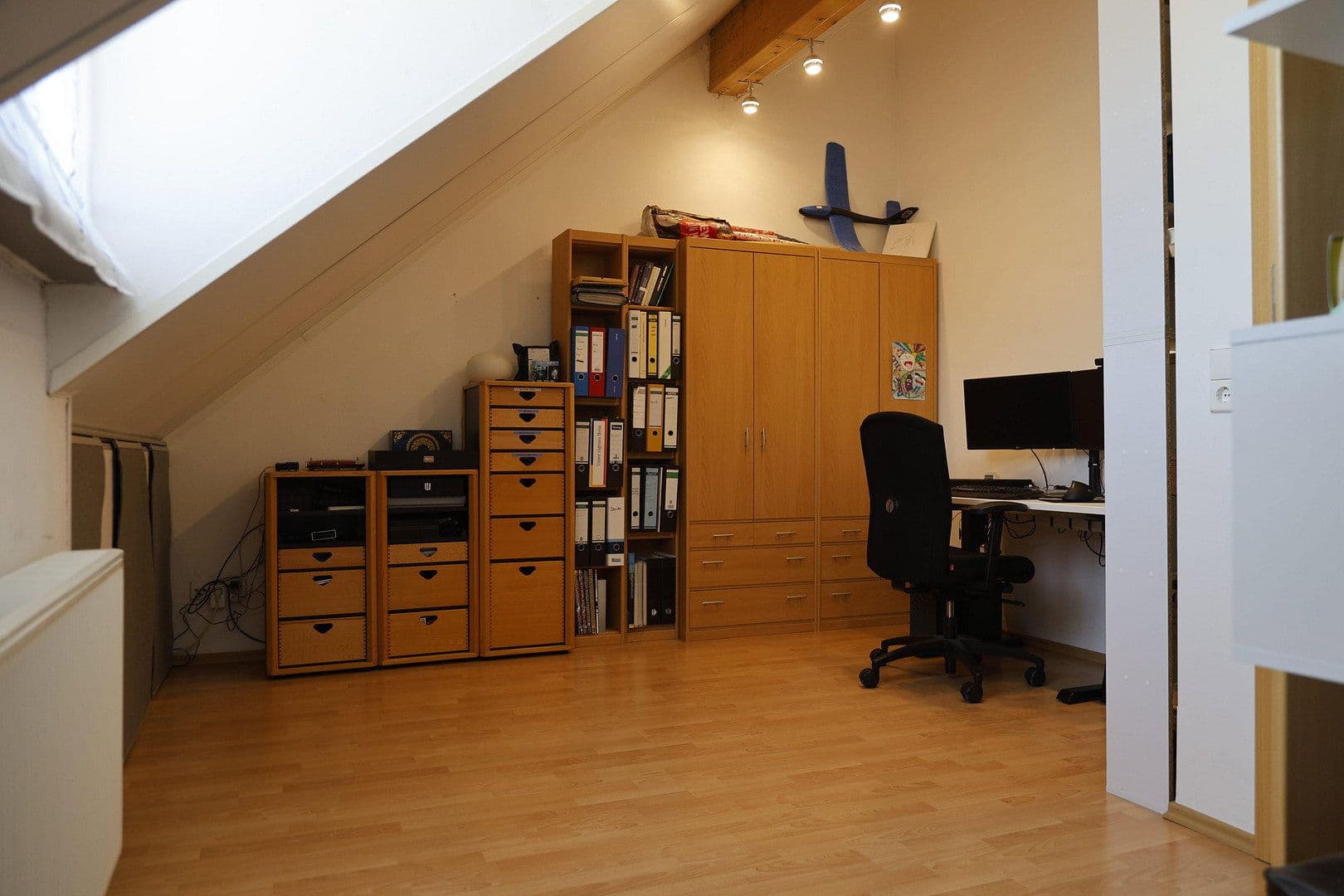 Predaj domu 138 m², pozemek 152 m², Oppenheim, Porýnie-Falcko Predaj domu 138 m², pozemek 152 m², Oppenheim, Porýnie-Falcko