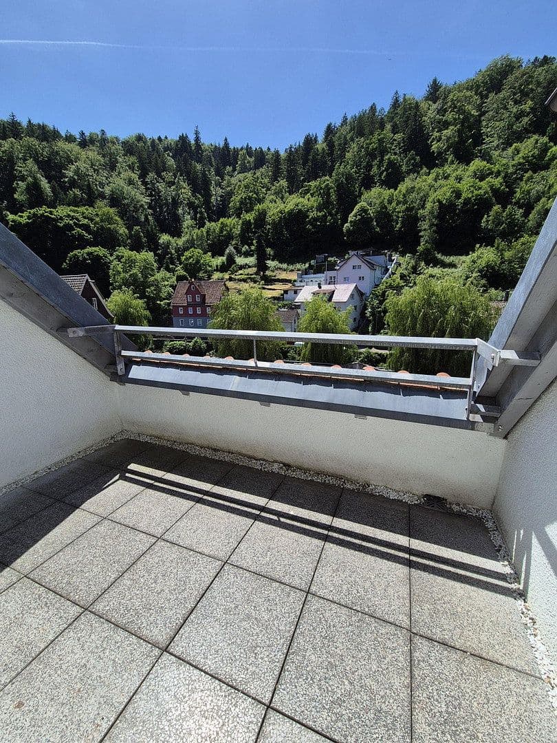 Prenájom bytu 3-izbový 70 m², Mühlstraße22, Neuenbürg, Bádensko-Wurttembersko Prenájom bytu 3-izbový 70 m², Mühlstraße22, Neuenbürg, Bádensko-Wurttembersko