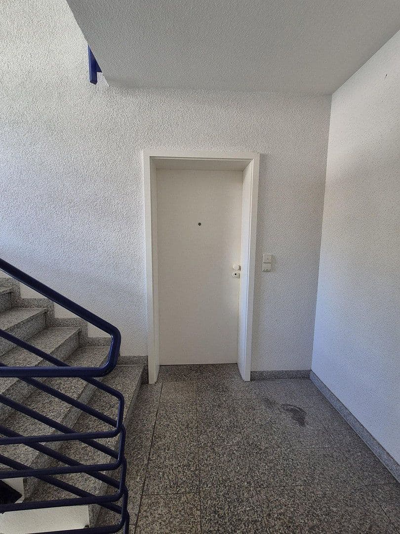 Prenájom bytu 3-izbový 70 m², Mühlstraße22, Neuenbürg, Bádensko-Wurttembersko Prenájom bytu 3-izbový 70 m², Mühlstraße22, Neuenbürg, Bádensko-Wurttembersko