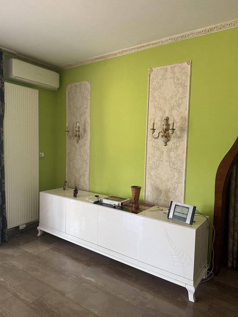 Predaj domu 269 m², pozemek 599 m², Weiterstadt, Hesensko Predaj domu 269 m², pozemek 599 m², Weiterstadt, Hesensko