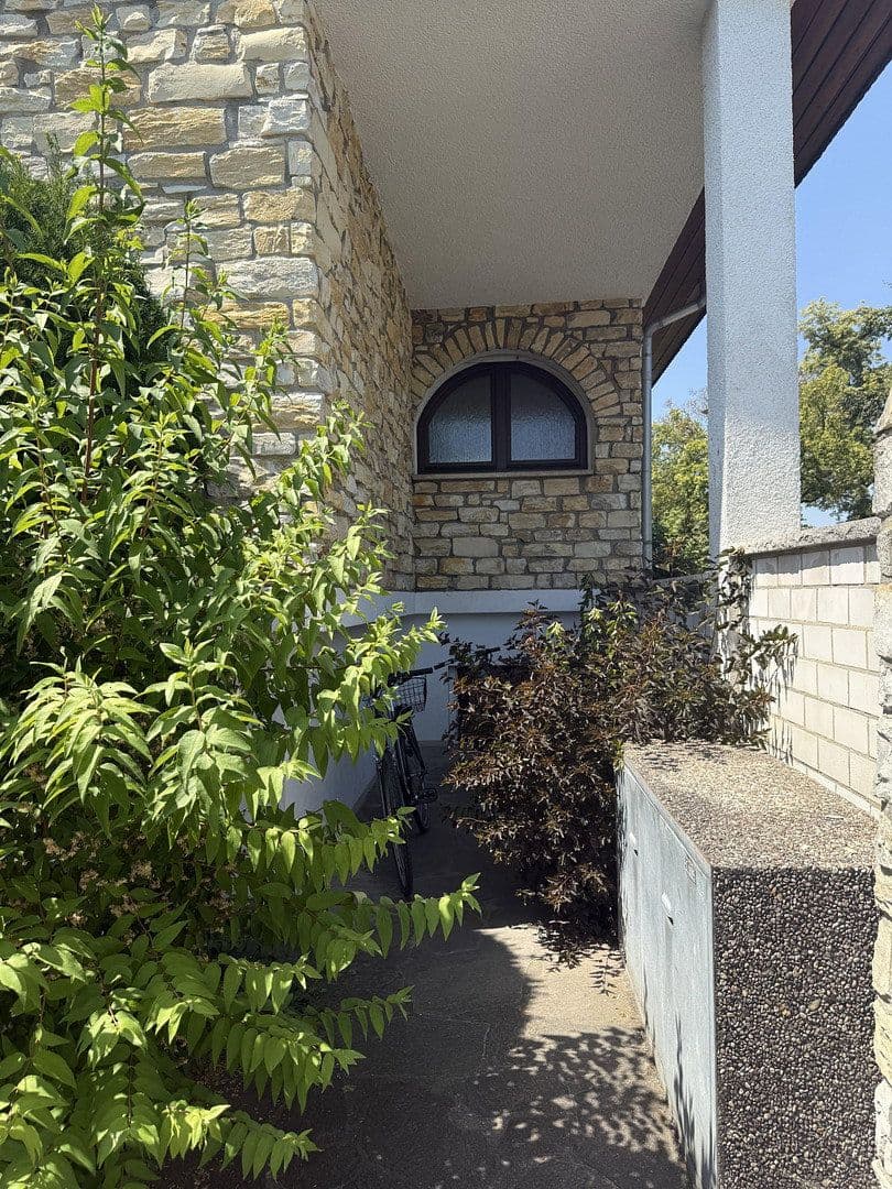 Predaj domu 269 m², pozemek 599 m², Weiterstadt, Hesensko Predaj domu 269 m², pozemek 599 m², Weiterstadt, Hesensko