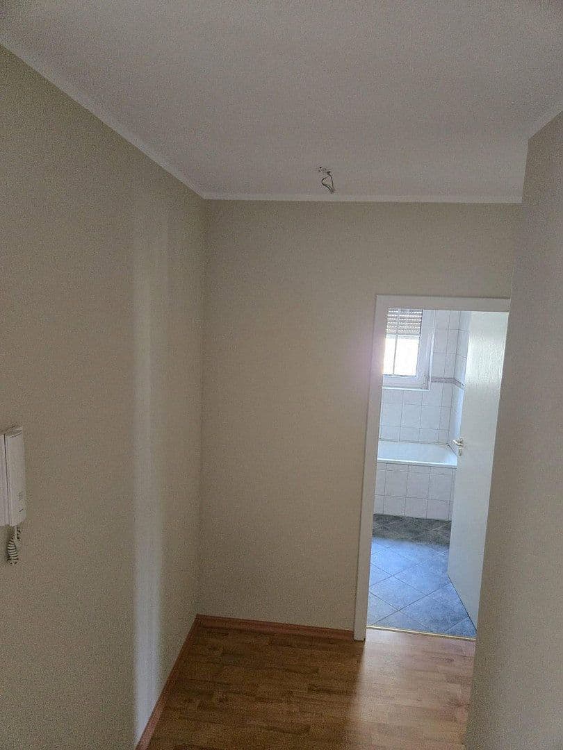 Prenájom bytu 3-izbový 85 m², Beelitzer Straße 39, Schwielowsee, Brandenbursko Prenájom bytu 3-izbový 85 m², Beelitzer Straße 39, Schwielowsee, Brandenbursko