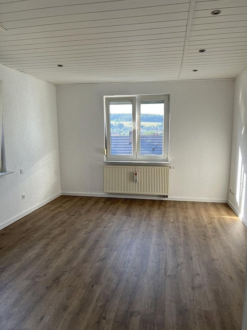 Prenájom bytu 2-izbový 60 m², Freiburgstraße 31, Tuttlingen, Bádensko-Wurttembersko Prenájom bytu 2-izbový 60 m², Freiburgstraße 31, Tuttlingen, Bádensko-Wurttembersko