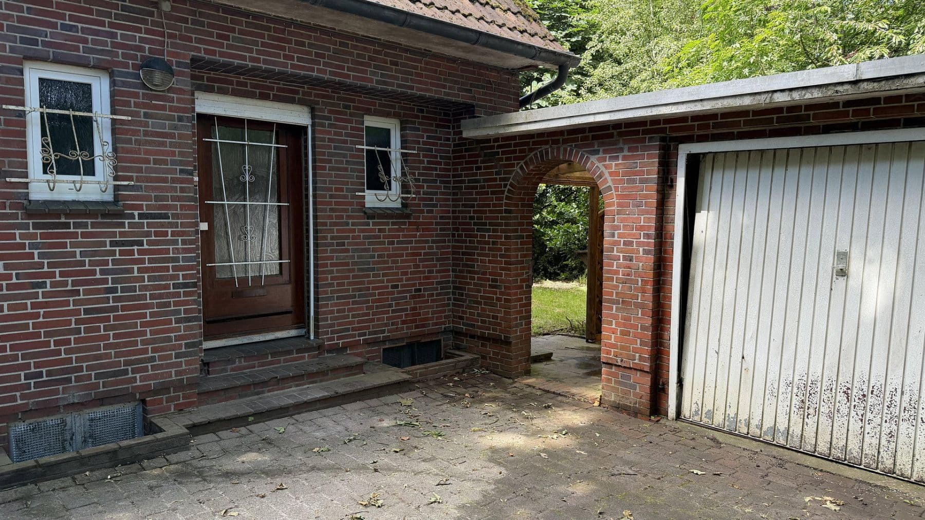 Predaj domu 94 m², pozemek 1.100 m², Roffhausener Landstraße 11c, Schortens, Dolné Sasko Predaj domu 94 m², pozemek 1.100 m², Roffhausener Landstraße 11c, Schortens, Dolné Sasko
