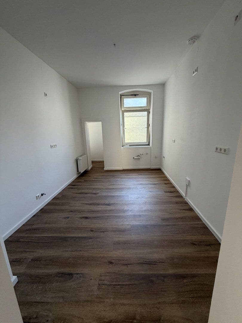 Prenájom bytu 5-izbový 135 m², Kämmererstr 32, Speyer, Porýnie-Falcko Prenájom bytu 5-izbový 135 m², Kämmererstr 32, Speyer, Porýnie-Falcko