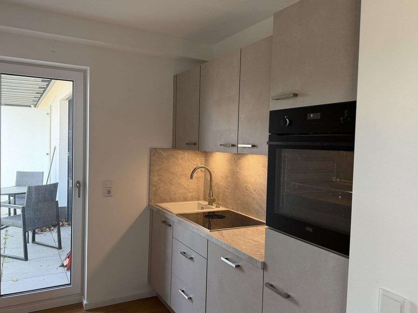 Predaj bytu 2-izbový 55 m², Am Quirinusbrunnen 10, Bonn, Severné Porýnie - Westfálsko Predaj bytu 2-izbový 55 m², Am Quirinusbrunnen 10, Bonn, Severné Porýnie - Westfálsko