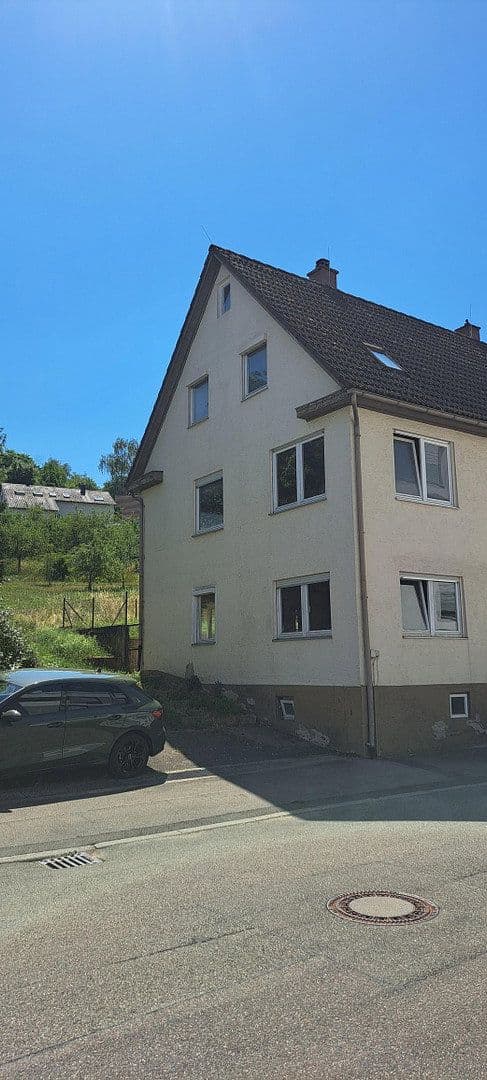 Predaj domu 220 m², pozemek 446 m², Aidlingen, Bádensko-Wurttembersko Predaj domu 220 m², pozemek 446 m², Aidlingen, Bádensko-Wurttembersko