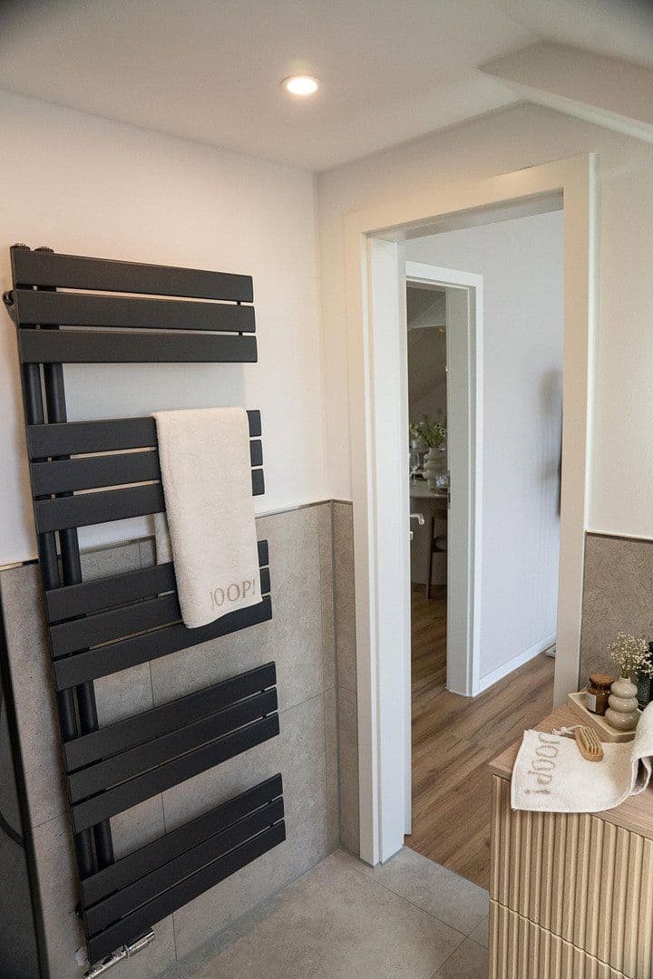 Predaj bytu 2-izbový 76 m², Mülheim an der Ruhr, Severné Porýnie - Westfálsko Predaj bytu 2-izbový 76 m², Mülheim an der Ruhr, Severné Porýnie - Westfálsko