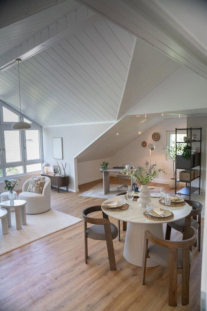 Predaj bytu 2-izbový 76 m², Mülheim an der Ruhr, Severné Porýnie - Westfálsko Predaj bytu 2-izbový 76 m², Mülheim an der Ruhr, Severné Porýnie - Westfálsko
