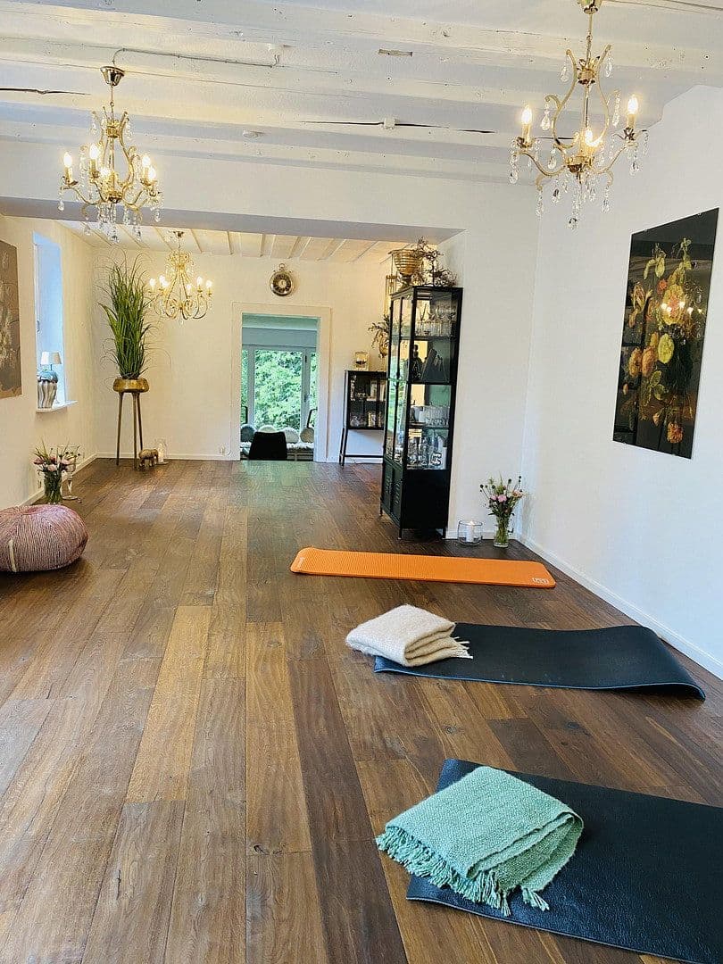 Predaj domu 576 m², pozemek 1.332 m², Hinterzarten, Bádensko-Wurttembersko Predaj domu 576 m², pozemek 1.332 m², Hinterzarten, Bádensko-Wurttembersko