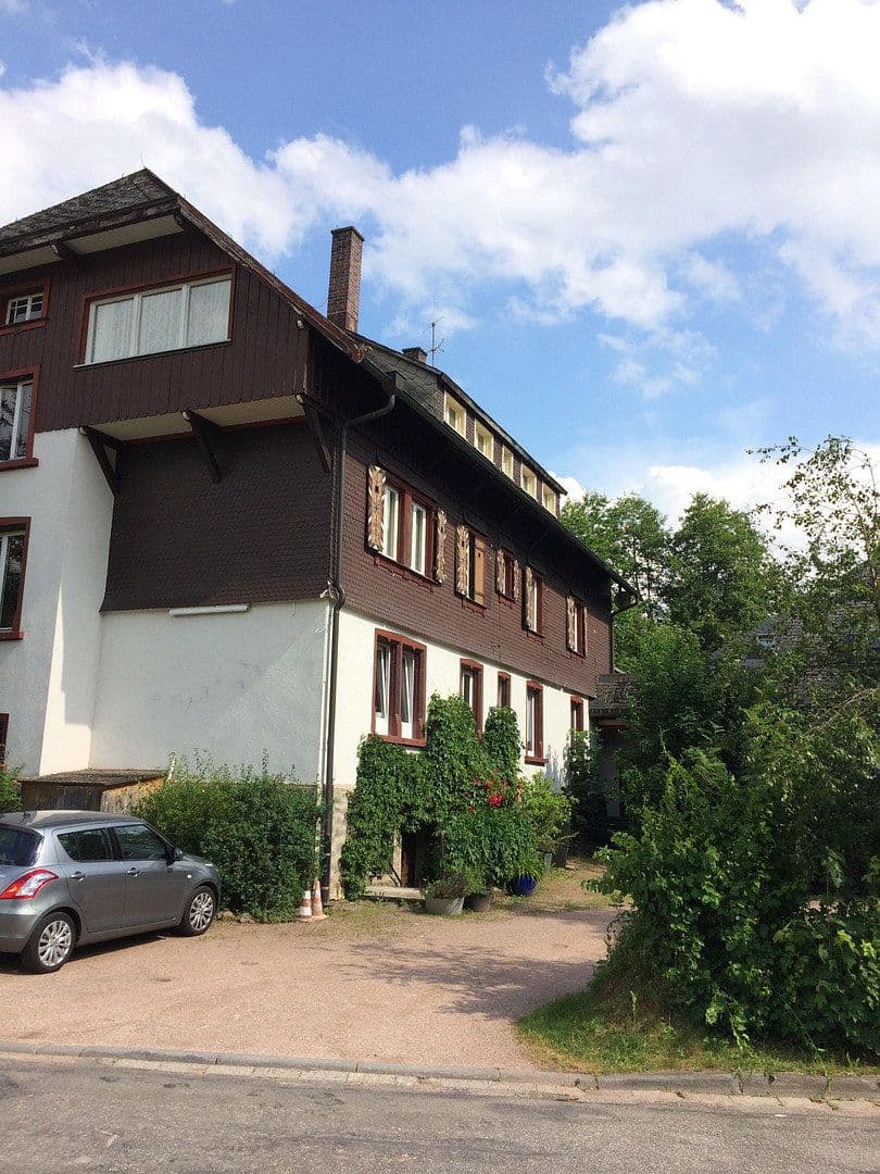Predaj domu 576 m², pozemek 1.332 m², Hinterzarten, Bádensko-Wurttembersko Predaj domu 576 m², pozemek 1.332 m², Hinterzarten, Bádensko-Wurttembersko