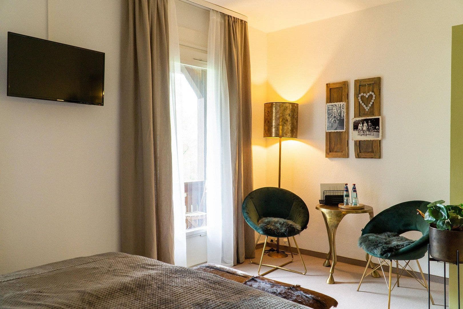 Predaj domu 576 m², pozemek 1.332 m², Hinterzarten, Bádensko-Wurttembersko Predaj domu 576 m², pozemek 1.332 m², Hinterzarten, Bádensko-Wurttembersko