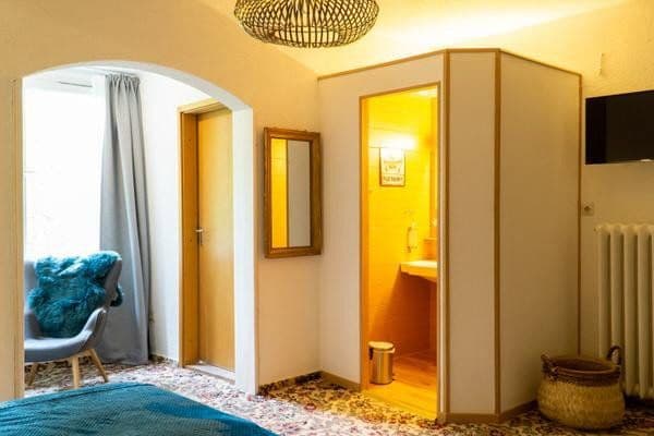 Predaj domu 576 m², pozemek 1.332 m², Hinterzarten, Bádensko-Wurttembersko Predaj domu 576 m², pozemek 1.332 m², Hinterzarten, Bádensko-Wurttembersko